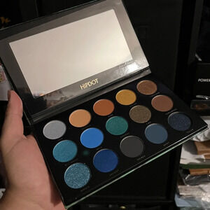HIPDOT CENOTE PRESSED EYESHADOW PALETTE